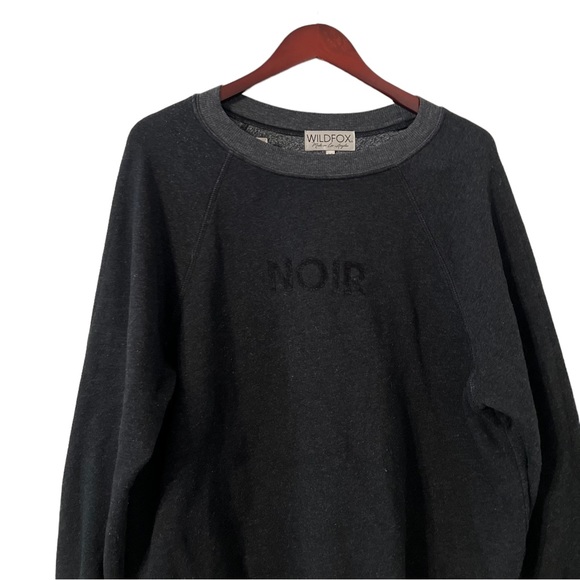 ✨ Wildfox Noir Gray Fleece Sweatshirt Crew Pullover Top - Picture 3 of 6